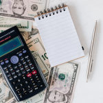 Andrey de Oliveira Pontes analisa como a auditoria internacional é essencial para garantir conformidade regulatória em múltiplas jurisdições.