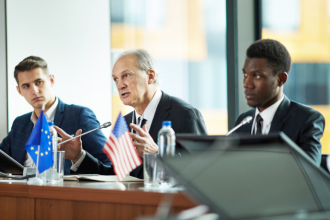 Extrema-direita ultrapassa socialistas e torna-se a segunda maior força política em Portugal