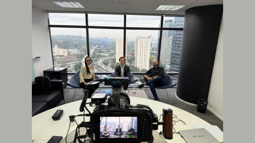 Descubra com Ian dos Anjos Cunha estratégias de liderança humanizada para tempos de transformação e resultados exigentes.